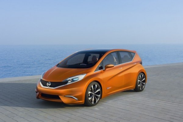 NISSAN REVELARÁ NOVO TIIDA EM DETROIT
