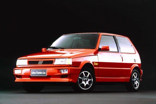  Fiat reviverá o Uno Turbo