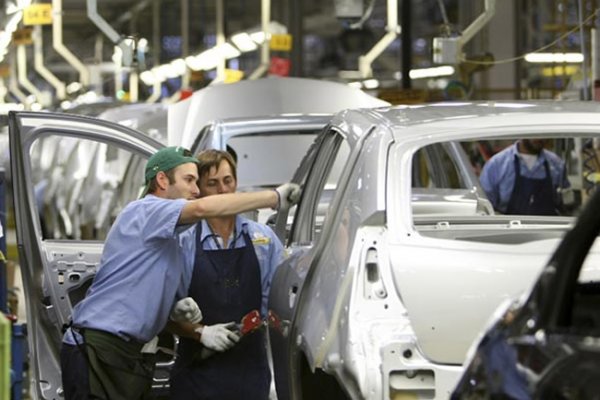 Produção automotiva mundial bate recordes 