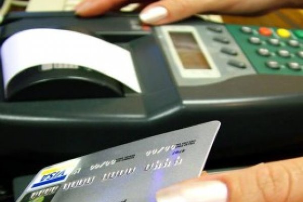 Financiamentos registram pequena queda na inadimplência