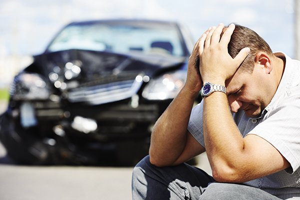 BATI O CARRO, E AGORA? CONFIRA CINCO DICAS