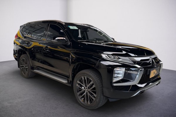 MITSUBISHI Pajero Sport 2.4 16V MIVEC TURBO DIESEL LEGEND AWD AUTOMÁTICO 2024/2024