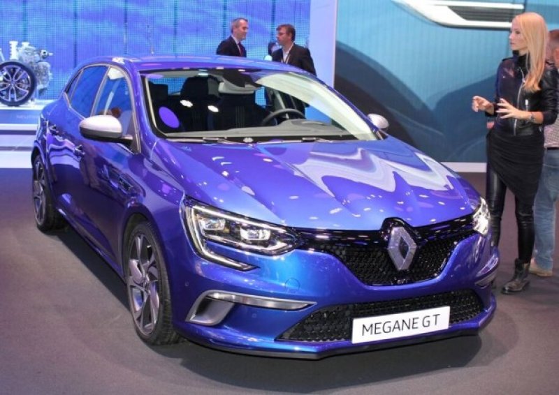 RENAULT É ALVO DE INVESTIGAÇÃO SOBRE EMISSÕES DE MOTORES A DIESEL