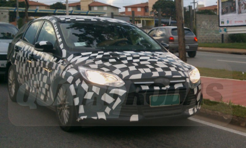 FORD TESTA NOVO FOCUS NO BRASIL FORD TESTA NOVO FOCUS NO BRASIL