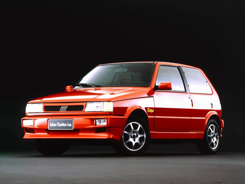  Fiat reviverá o Uno Turbo