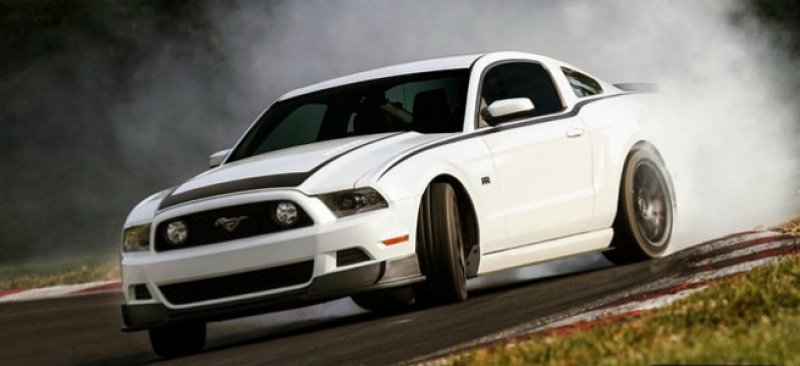Ford lança Mustang RTR 2013 Ford lança Mustang RTR 2013