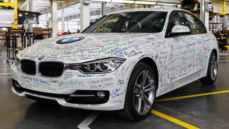 BMW INAUGURA SUA FÁBRICA BRASILEIRA BMW INAUGURA SUA FÁBRICA BRASILEIRA