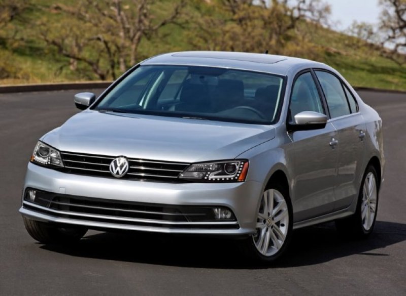 VW CONFIRMA PRODUÇÃO DO JETTA REESTILIZADO NO BRASIL EM 2015 VW CONFIRMA PRODUÇÃO DO JETTA REESTILIZADO NO BRASIL EM 2015