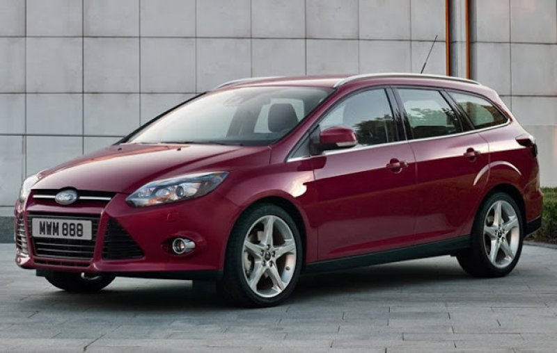 Ford Focus Wagon apresenta componentes em fibra de carbono Ford Focus Wagon apresenta componentes em fibra de carbono