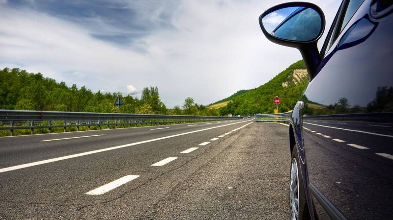VAI VIAJAR NO FERIADO? VAI VIAJAR NO FERIADO?