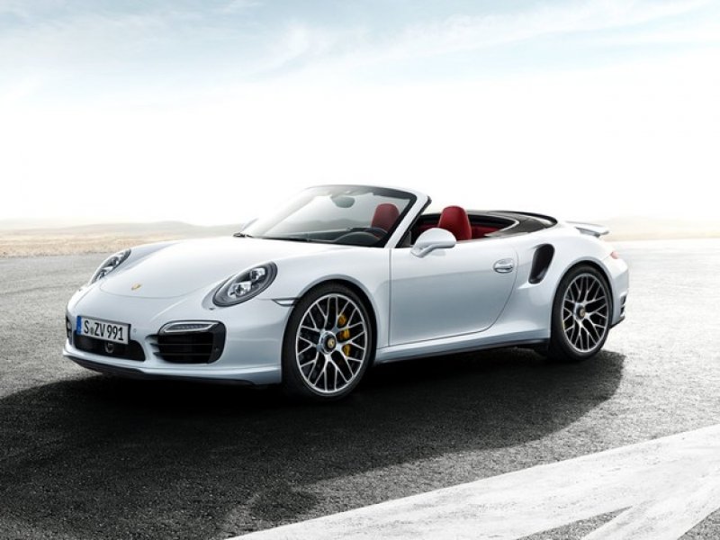 PORSCHE 911 TURBO S CABRIOLET ESTÁ À VENDA NO BRASIL POR R$ 1,2 MILHÃO