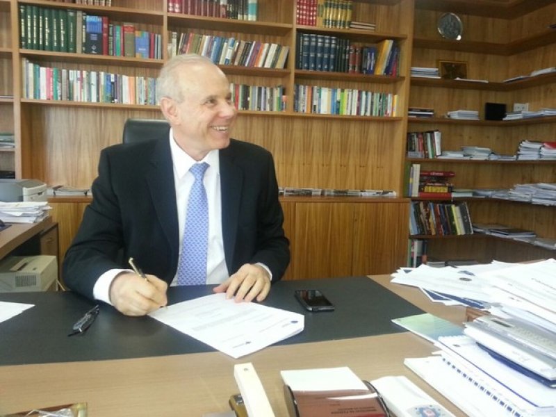GASOLINA VAI SUBIR AINDA NESTE ANO, DIZ MINISTRO DA FAZENDA GASOLINA VAI SUBIR AINDA NESTE ANO, DIZ MINISTRO DA FAZENDA