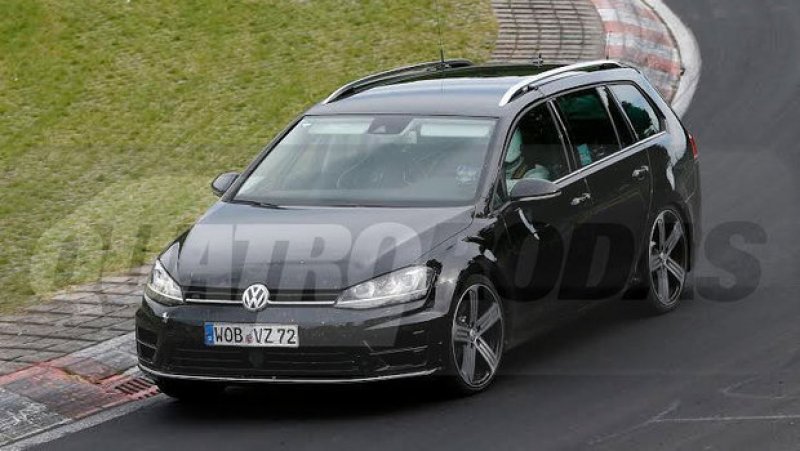 VOLKSWAGEN TESTA GOLF R WAGON EM NURBURGRING VOLKSWAGEN TESTA GOLF R WAGON EM NURBURGRING