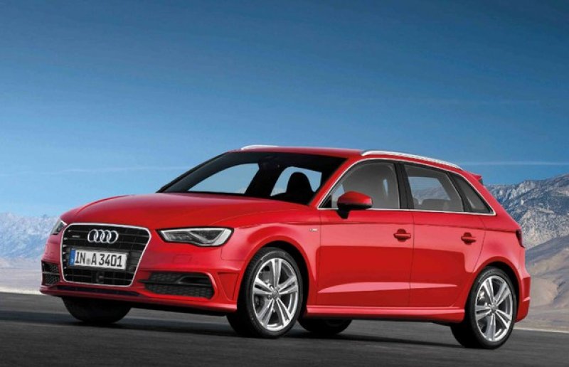 AUDI FAZ REAJUSTE E ANUNCIA VERSÃO DE ENTRADA DO A3 SPORTBACK A PARTIR DE R$ 94.700 AUDI FAZ REAJUSTE E ANUNCIA VERSÃO DE ENTRADA DO A3 SPORTBACK A PARTIR DE R$ 94.700
