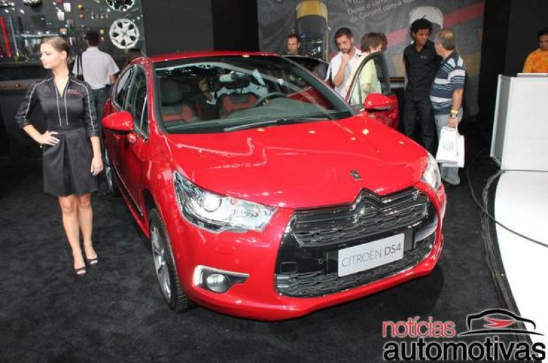 Citroën DS4 chega aos concessionários em Fevereiro – Preços entre R$ 94.000 e R$ 99.000 Citroën DS4 chega aos concessionários em Fevereiro – Preços entre R$ 94.000 e R$ 99.000