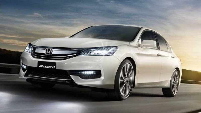 HONDA CONVOCA 555 ACCORD POR FALHA NA BATERIA, QUE PODE TER CURTO-CIRCUITO