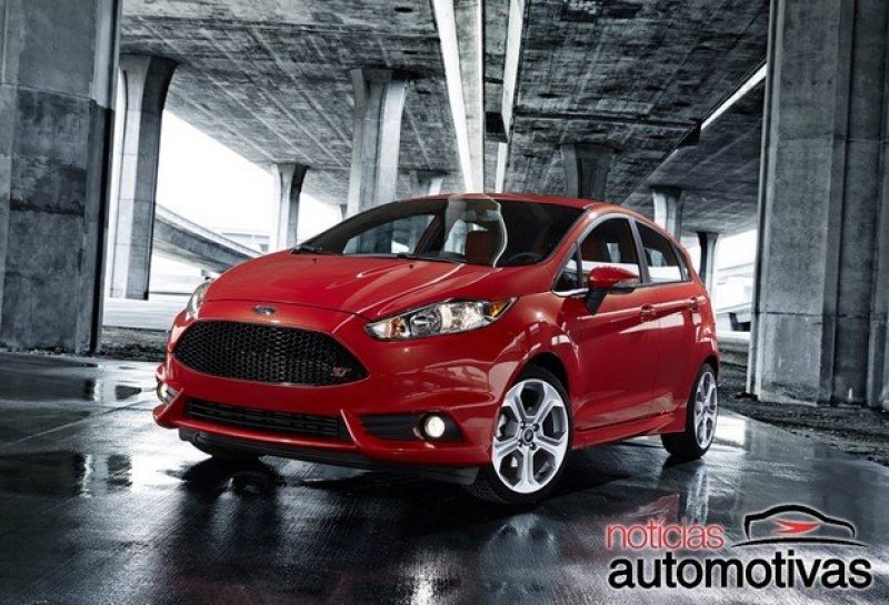 Ford Fiesta ST norte-americano de produção é revelado e terá 200 cv Ford Fiesta ST norte-americano de produção é revelado e terá 200 cv