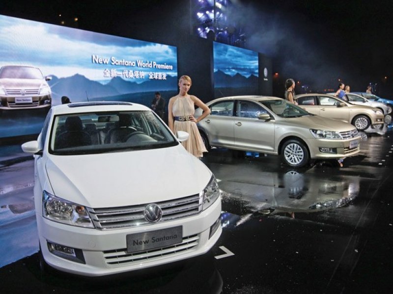 Novo VW Santana é revelado na Alemanha, mas será feito na China Novo VW Santana é revelado na Alemanha, mas será feito na China