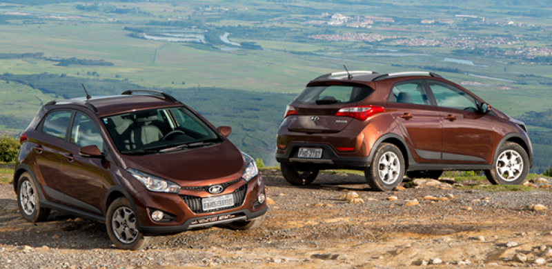 Hyundai HB20X veste figurino cross para quem pode passar dos 50 Hyundai HB20X veste figurino cross para quem pode passar dos 50