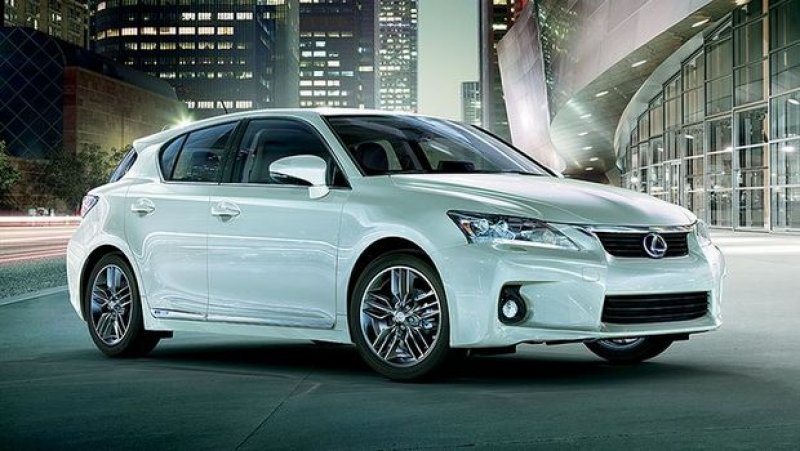 LEXUS CT 200H CHEGA POR R$ 149 MIL LEXUS CT 200H CHEGA POR R$ 149 MIL