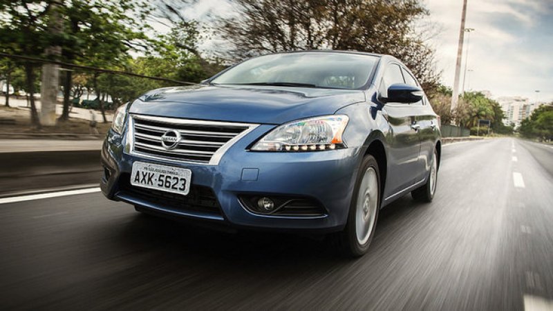 SENADO TROCA CARROS EM MEIO A AJUSTE FISCAL: SAI O FLUENCE, CHEGA O SENTRA SENADO TROCA CARROS EM MEIO A AJUSTE FISCAL: SAI O FLUENCE, CHEGA O SENTRA