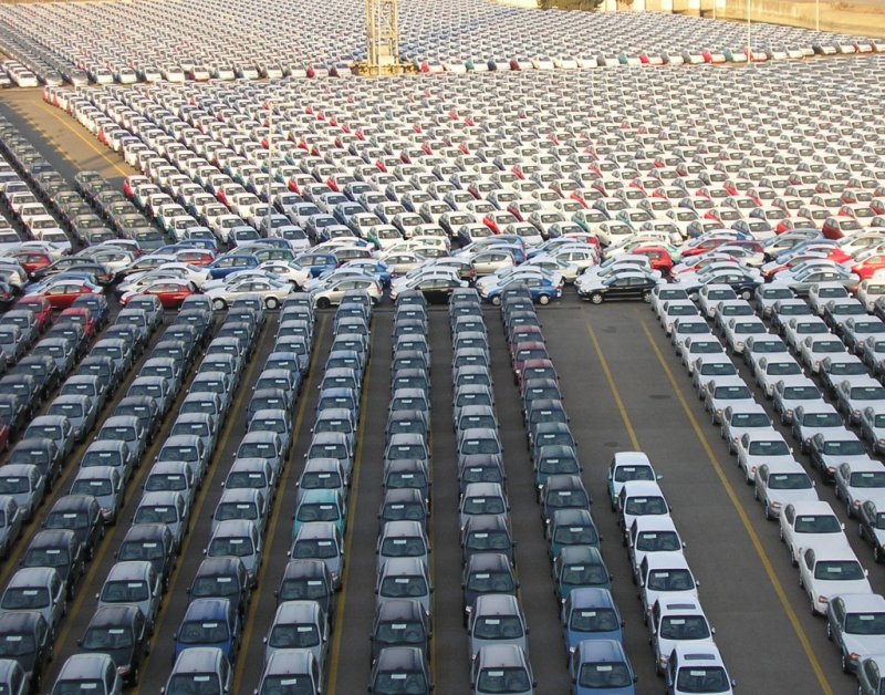 CHINA CORTA IMPOSTOS SOBRE CARROS COM MOTOR 1.6 POR FRAQUEZA DO MERCADO CHINA CORTA IMPOSTOS SOBRE CARROS COM MOTOR 1.6 POR FRAQUEZA DO MERCADO