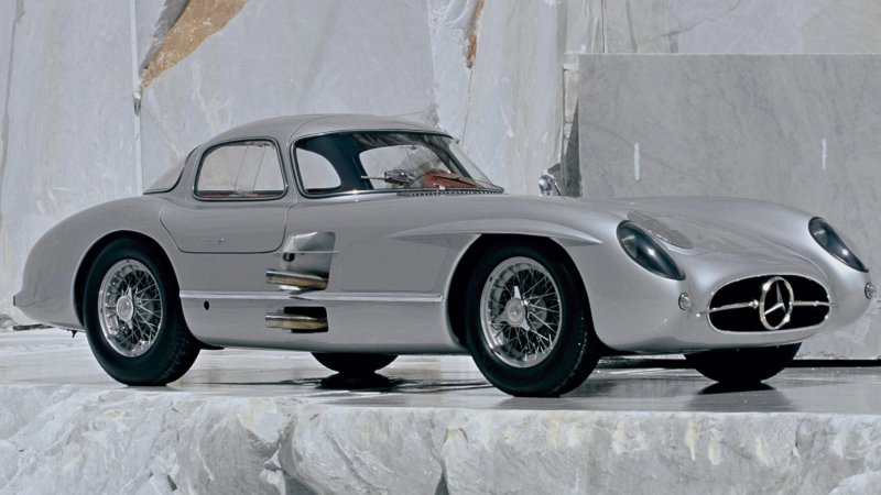 Mais caro da história, Mercedes SLR de 1955 é vendido por R$ 700 milhões