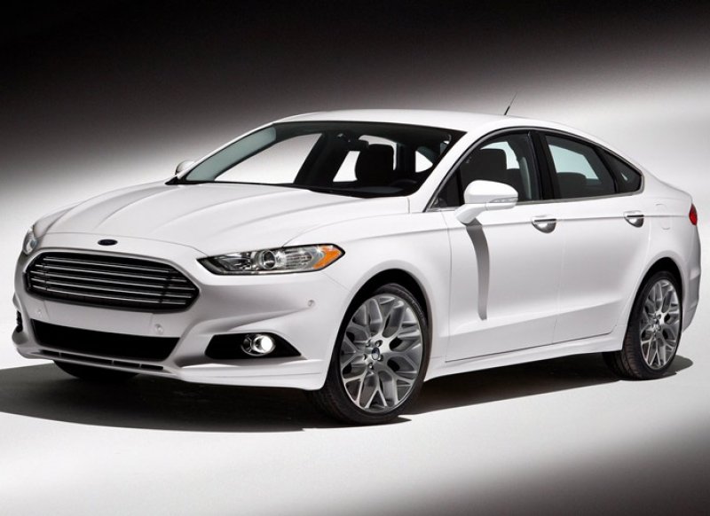 Novo Fusion 2013 tem preços de peças divulgados pela Ford Novo Fusion 2013 tem preços de peças divulgados pela Ford