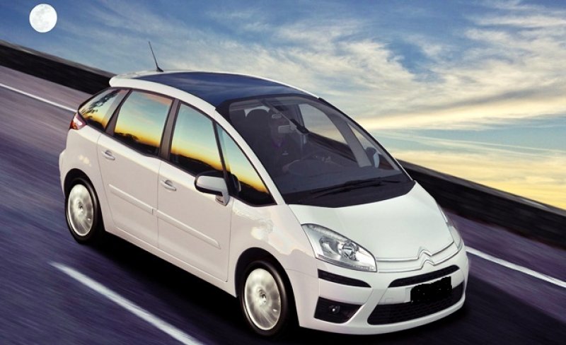 C4 Picasso ganha série especial. C4 Picasso ganha série especial.