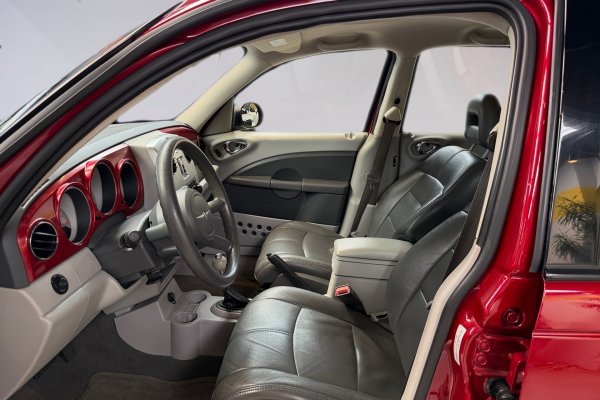 CHRYSLER PT Cruiser 2.4 CLASSIC 16V GASOLINA 4P AUTOMÁTICO 2008/2009