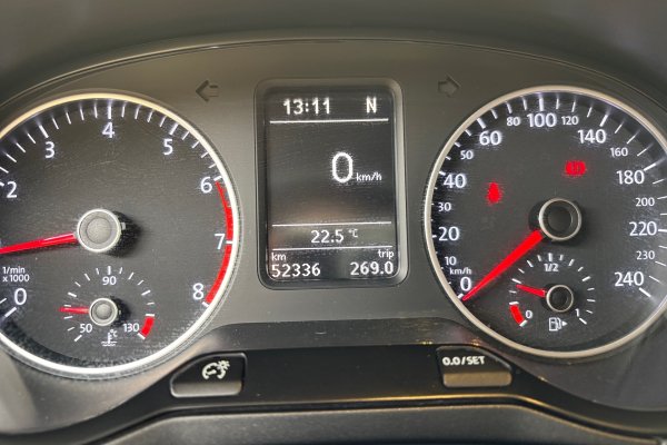 VOLKSWAGEN Fox 1.6 MSI HIGHLINE 16V FLEX 4P AUTOMATIZADO 2016/2016 VOLKSWAGEN Fox 1.6 MSI HIGHLINE 16V FLEX 4P AUTOMATIZADO 2016/2016