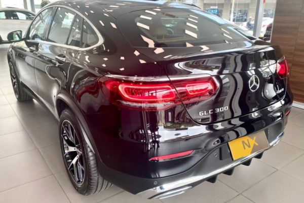 MERCEDES-BENZ GLC 300 2.0 CGI GASOLINA COUPÉ AMG LINE 4MATIC 9G-TRONIC 2023/2023