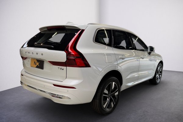 VOLVO XC60 2.0 T8 PHEV PLUS AWD GEARTRONIC 2025/2026