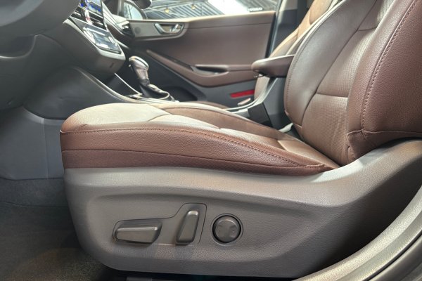 HYUNDAI IONIQ 1.6 GDI HEV DCT 2022/2023