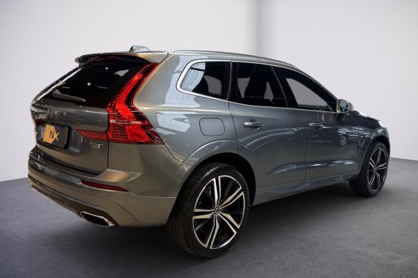VOLVO XC60 2.0 T8 HYBRID R-DESIGN AWD GEARTRONIC 2018/2019