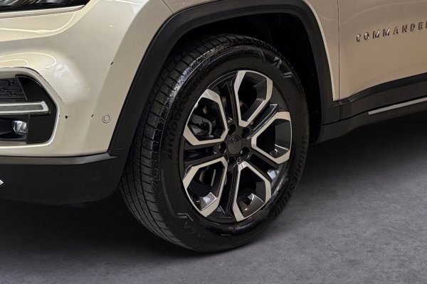 JEEP COMMANDER 1.3 T270 TURBO FLEX LIMITED AT6 2022/2022 JEEP COMMANDER 1.3 T270 TURBO FLEX LIMITED AT6 2022/2022