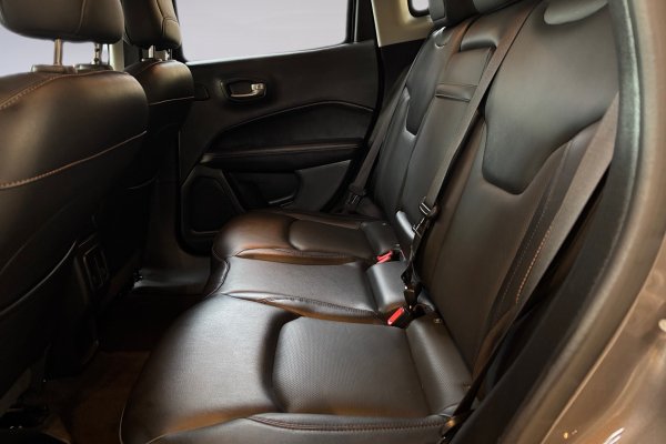 JEEP COMPASS 2.0 16V FLEX LONGITUDE AUTOMÁTICO 2020/2021