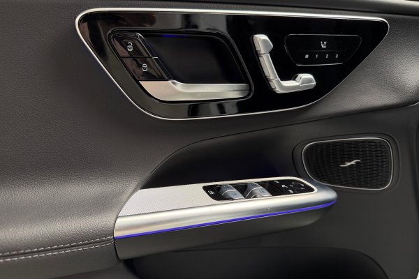 MERCEDES-BENZ GLC 300 2.0 MHEV AMG LINE 4MATIC 9G-TRONIC 2025/2026