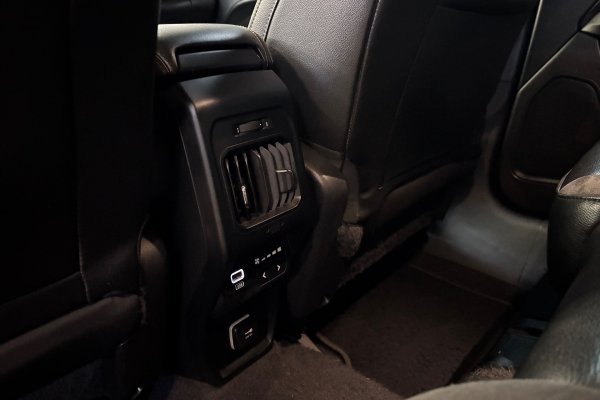 JEEP COMMANDER 1.3 T270 TURBO FLEX LIMITED AT6 2022/2022 JEEP COMMANDER 1.3 T270 TURBO FLEX LIMITED AT6 2022/2022