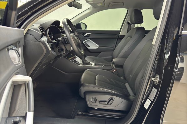 AUDI Q3 2.0 40 TFSI GASOLINA PRESTIGE QUATTRO TIPTRONIC 2022/2023