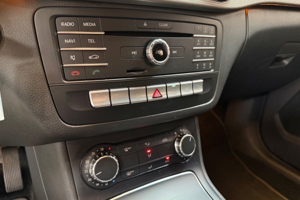 MERCEDES-BENZ B 200 1.6 TURBO GASOLINA 4P AUTOMÁTICO 2015/2015