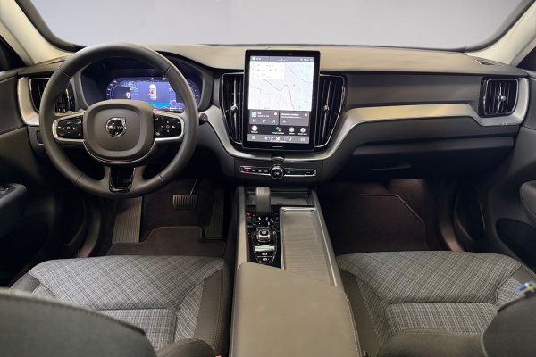 VOLVO XC60 2.0 T8 PHEV PLUS AWD GEARTRONIC 2025/2026