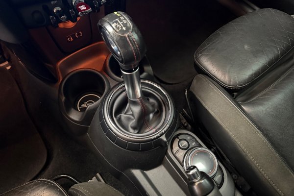 MINI COOPER 2.0 S TOP 16V TURBO GASOLINA 2P AUTOMÁTICO 2014/2015 MINI COOPER 2.0 S TOP 16V TURBO GASOLINA 2P AUTOMÁTICO 2014/2015