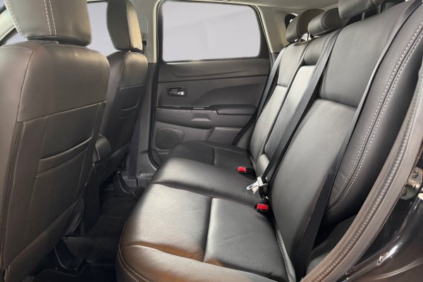 MITSUBISHI ASX 2.0 16V 160cv Aut. 2015/2015 MITSUBISHI ASX 2.0 16V 160cv Aut. 2015/2015