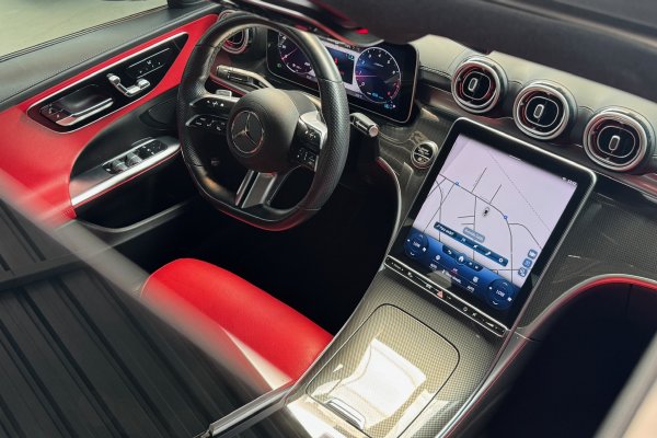 MERCEDES-BENZ C 300 2.0 EQ BOOST HÍBRIDO AMG LINE 9G-TRONIC 2021/2022