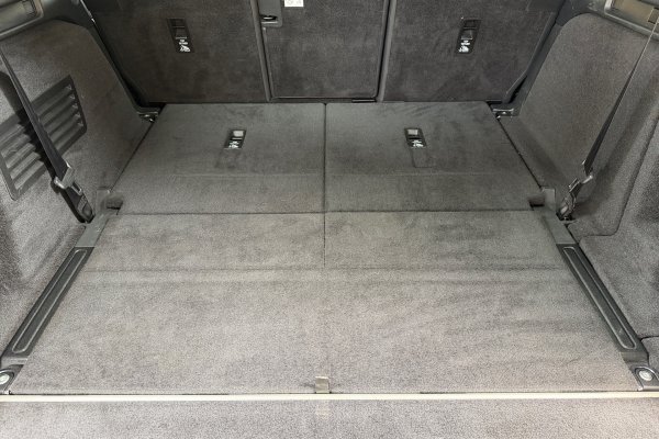 LAND ROVER DISCOVERY 3.0 D300 TURBO DIESEL HSE AUTOMÁTICO 2021/2022