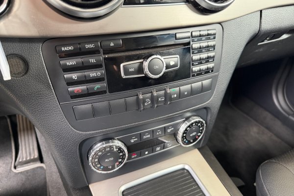 MERCEDES-BENZ GLK 220 2.1 CDI 4X4 DIESEL 4P AUTOMÁTICO 2014/2014