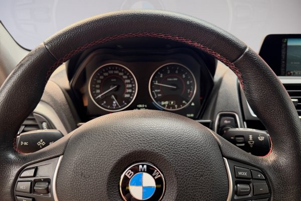 BMW 120i 2.0 16V SPORT GP ACTIVEFLEX 4P AUTOMÁTICO 2015/2016