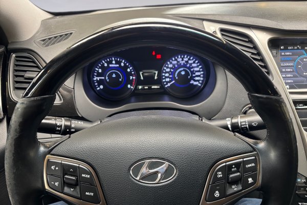 HYUNDAI Azera 3.0 MPFI GLS SEDAN V6 24V GASOLINA 4P AUTOMÁTICO 2012/2013