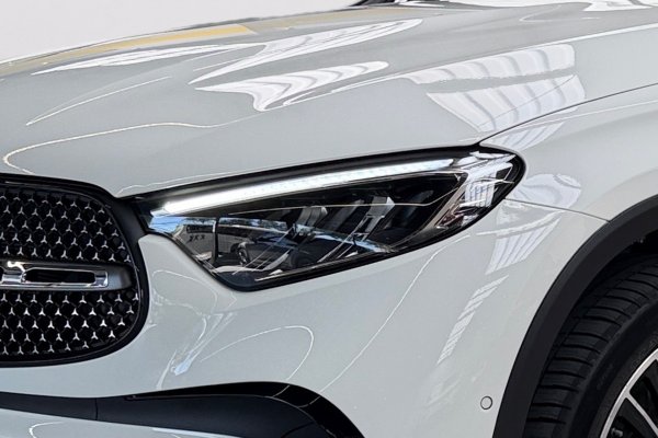 MERCEDES-BENZ GLC 300 2.0 MHEV AMG LINE 4MATIC 9G-TRONIC 2025/2026